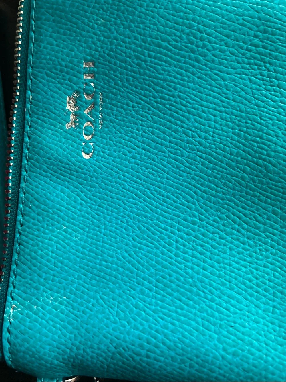 Coach 🦋authentic wristlet